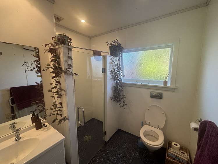 152 Springs Road Hornby_8