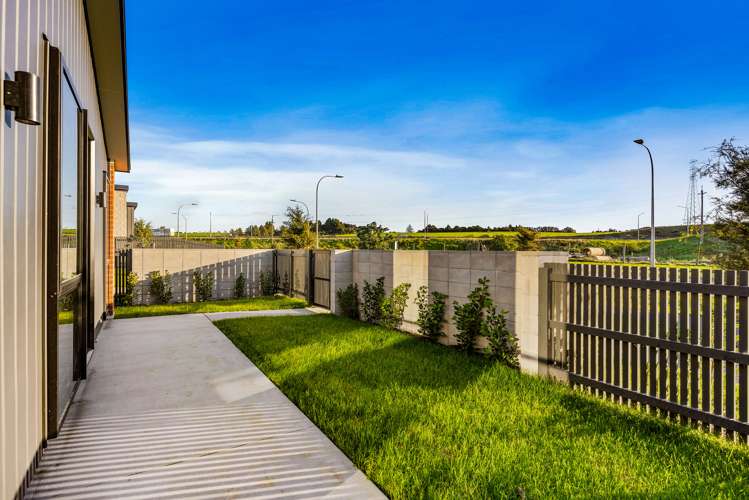 37 Waharau Lane Ramarama_11