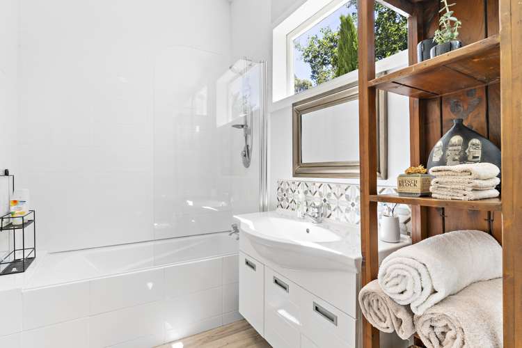 144 Kent Street Carterton_12