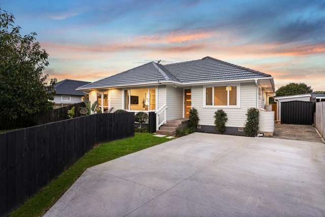 A Peninsula Home Made for Family Life