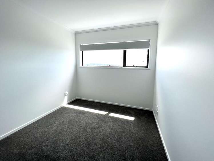 64 Nugget Ave Hobsonville_12