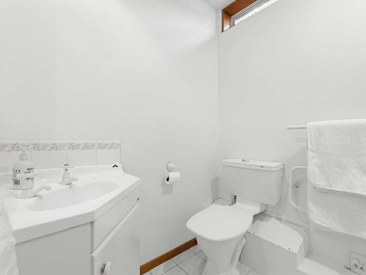 96A Warren Crescent Hillmorton_20