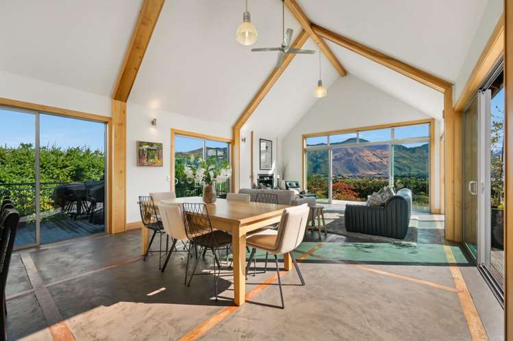 1 Peak View Ridge Wanaka_17