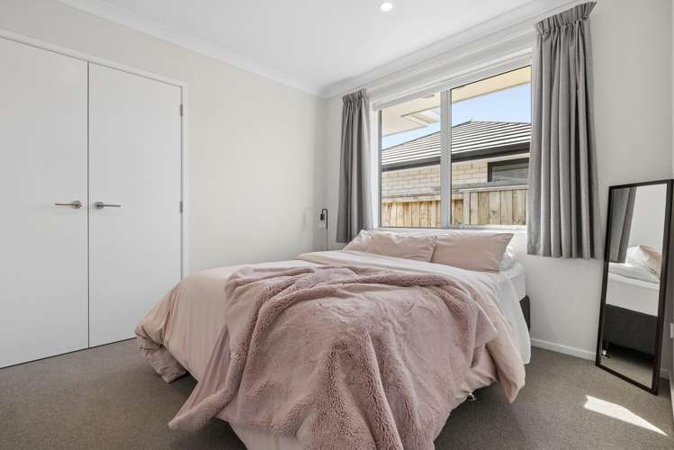 29 Hills View Drive Papamoa_11