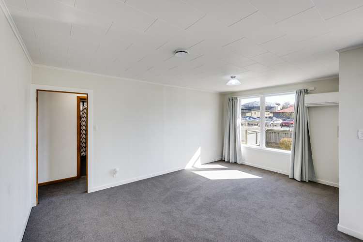 2/401 Lyndon Road East_0