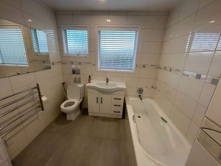 25 Cockayne Crescent Sunnynook_13