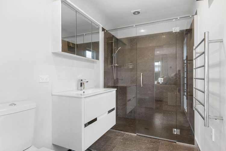 6 Whitau Place Marshland_17