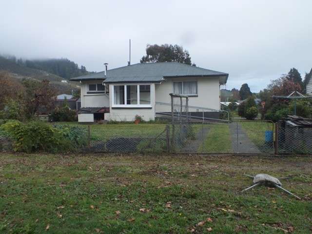 51 Victory Street Reefton_2