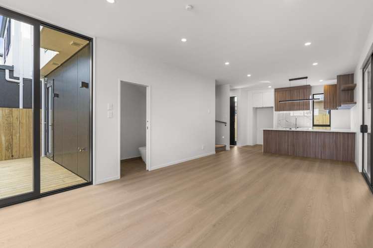 4C Roberts Road 1802_3