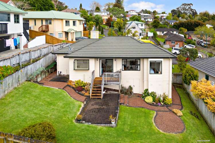 22 Carillon Place Massey_19