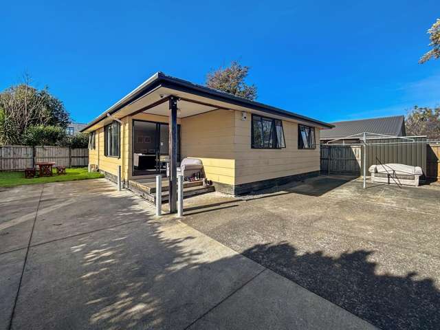 RICCARTON - STUDENT ACCOMMODATION 2027 - 5 BEDROOMS, HEATPUMP, OFF STREET PARKING