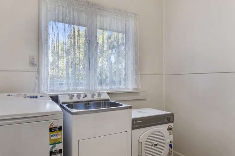 2 Clayton Road Amberley_9