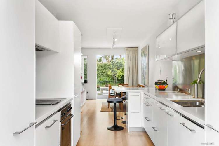 3 Gwilliam Place Freemans Bay_6