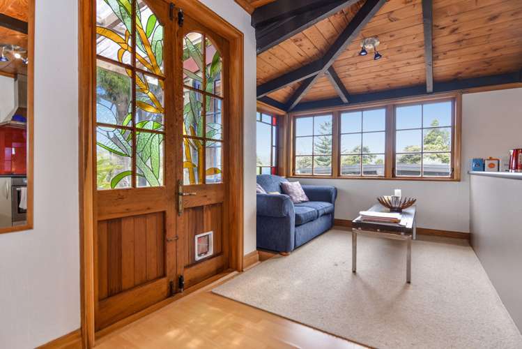 5 Staley Road Parau_5