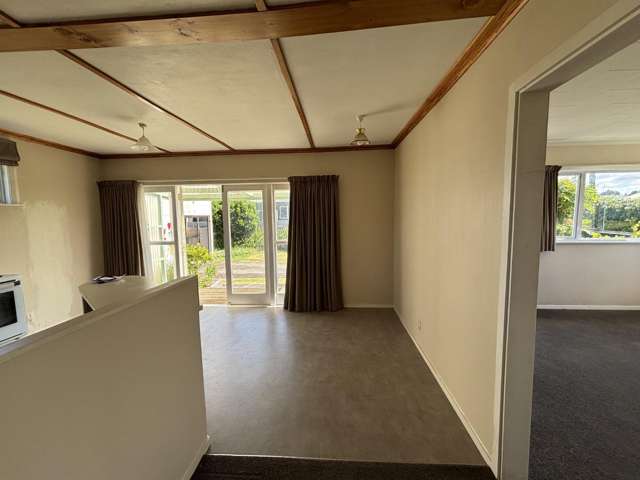 77 Lincoln Road Springvale_4