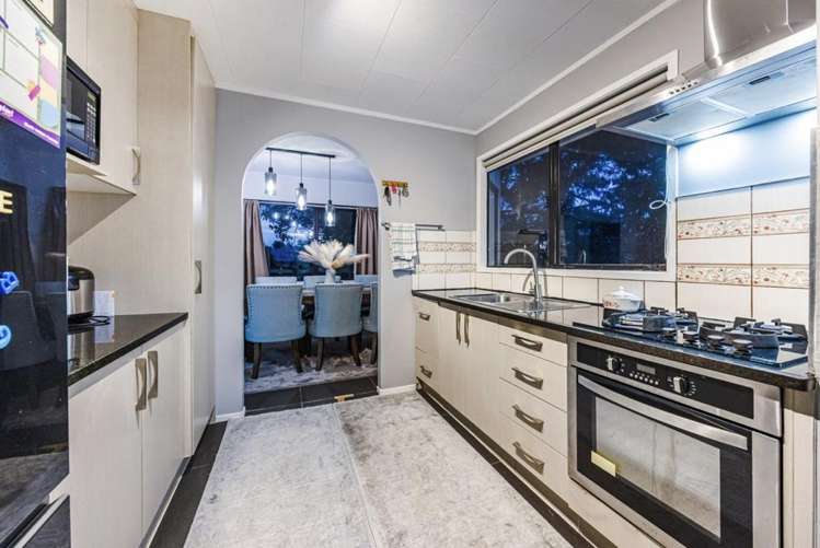 82 Alabaster Drive Papatoetoe_6