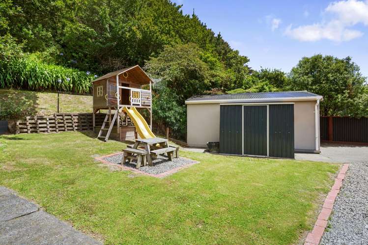42 Bledisloe Crescent Wainuiomata_14