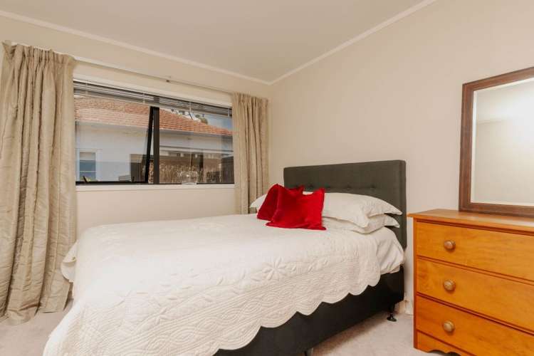 17 Te Atatu Road Te Atatu South_6