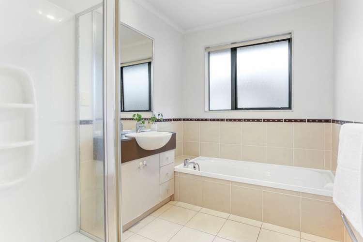 4 Bowmore Close Flat Bush_14