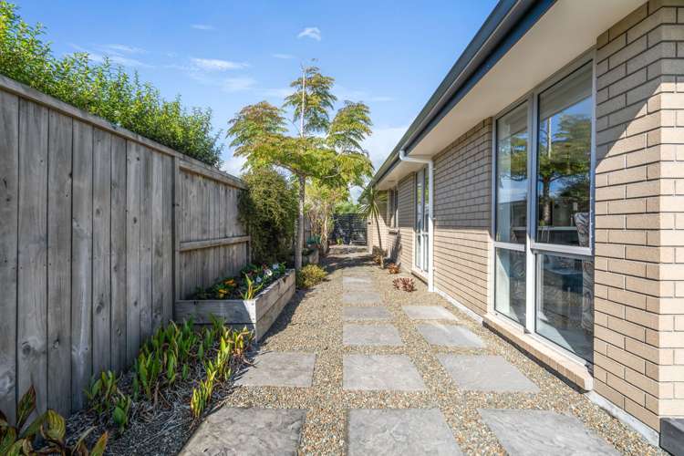 11 Kaurinui crescent One Tree Point_21