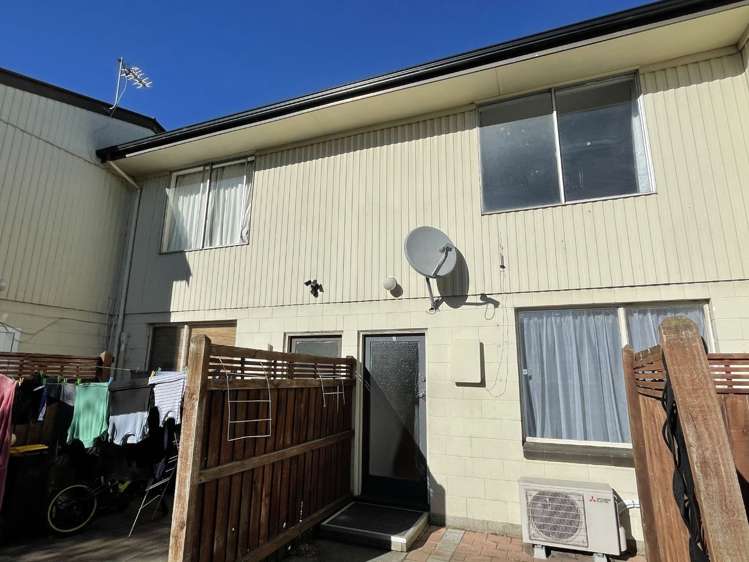 6/21 Olliviers Road Phillipstown_11