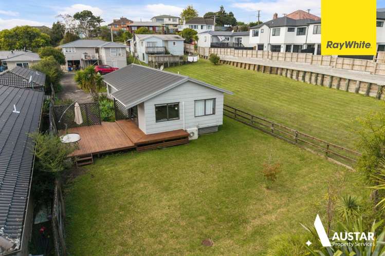  2/143 Rosier Road Glen Eden_12