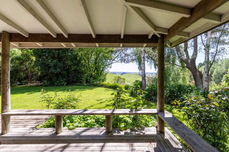 40 Longview Road Poraiti_26