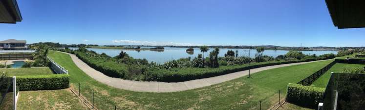 11 Milano Boulevard Karaka_29