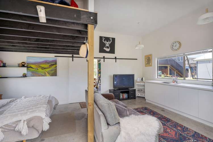 211 Mangakahia Drive Whangapoua_44