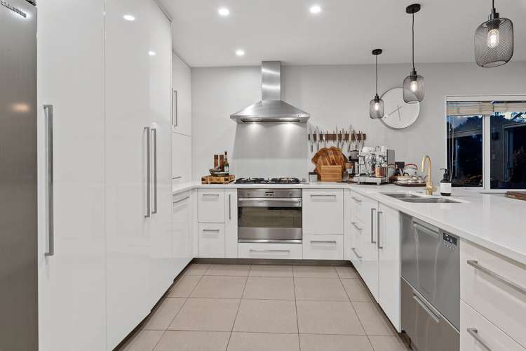 6a Handley Avenue Narrow Neck_9