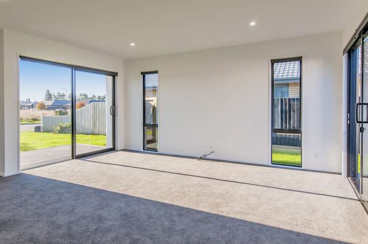 8 Pistacia Place Hornby_5