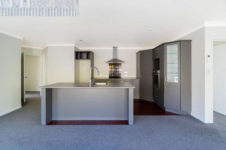 5 Elenora Close Grandview Heights_4