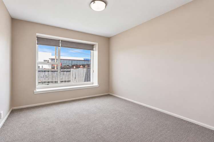 1/6 Washbournes Road Wigram_6
