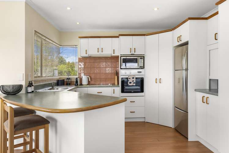 11 Logan Avenue Wharewaka_1