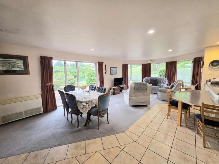 79 Maudes Road Deborah_8