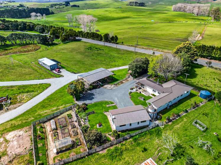 4266 State Highway 10 Taipa_66