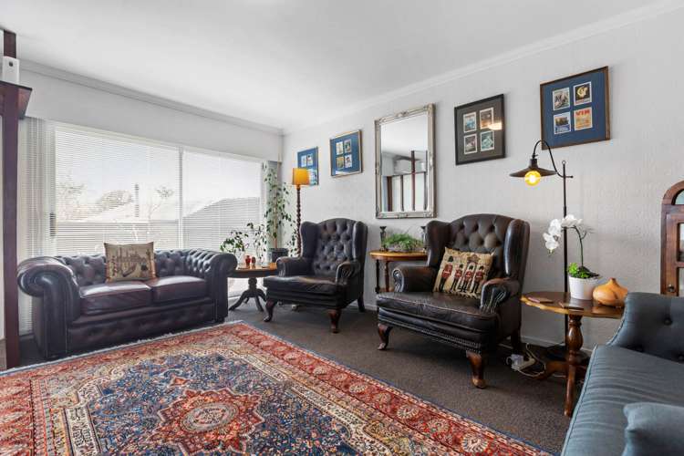 1/45 Glenmore Road Sunnyhills_2