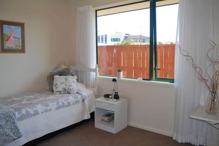 5 Kihi Place Ruakaka_12