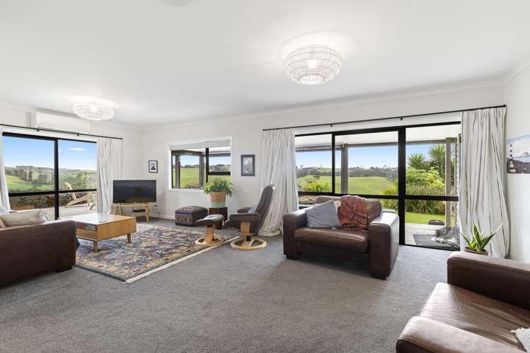 130 Gleeson Road Waiuku_16