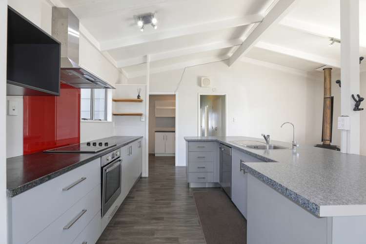 8 Chestnut Place Ngongotaha_2