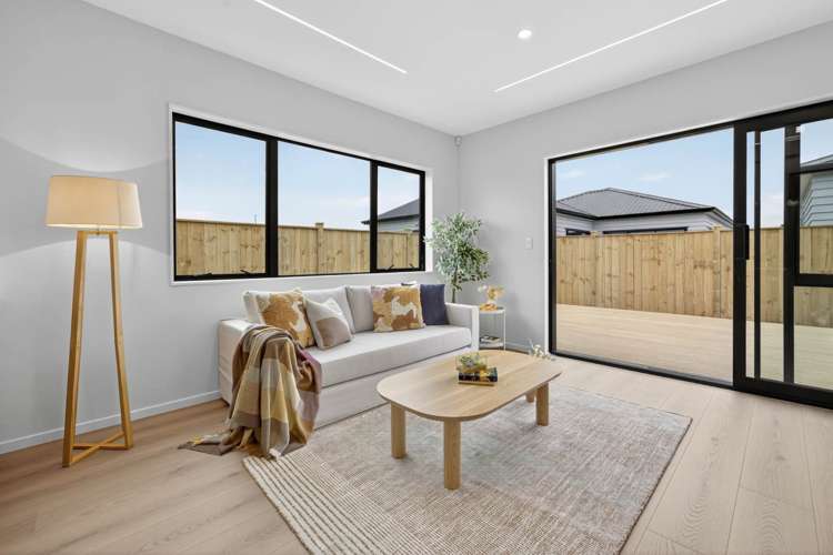 19 Tuwai Crescent Opaheke_10