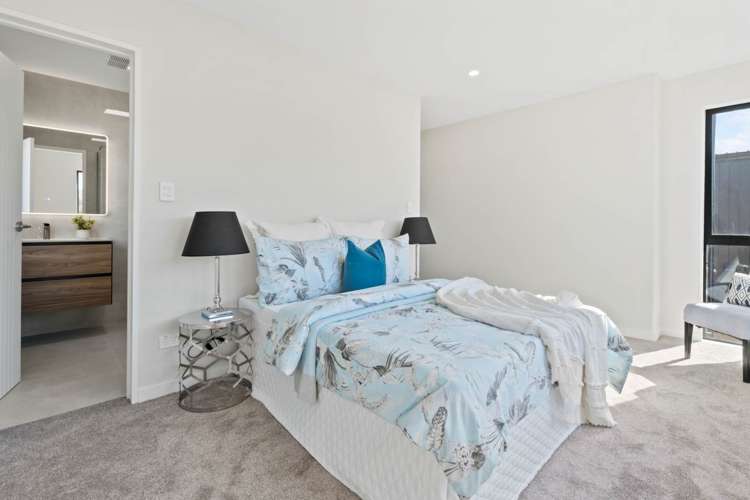 16B Tamure Road Flat Bush_16