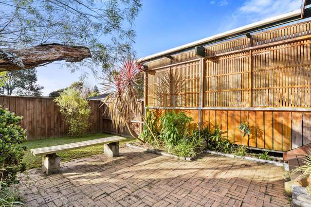 11 Fairdale Place Birkdale_2