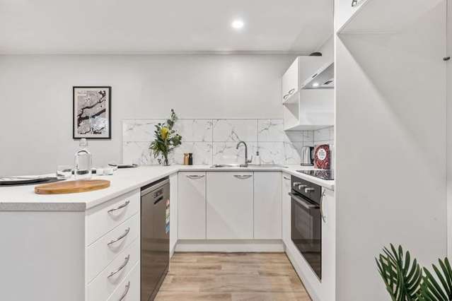 2/31 Bowater Place Manurewa_4