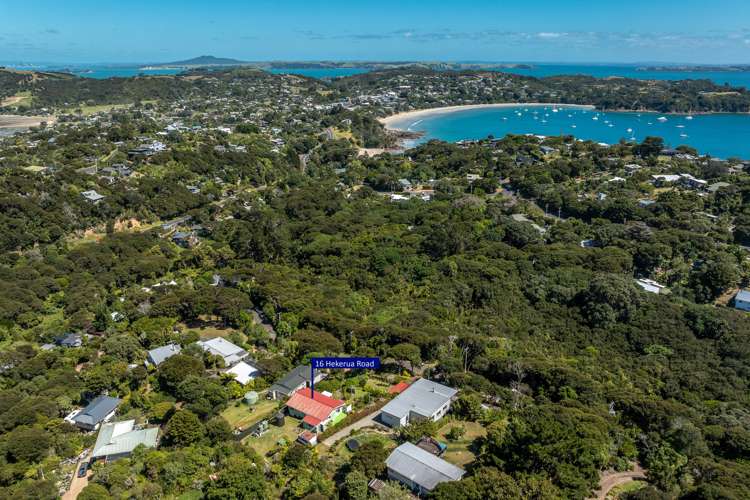 16 Hekerua Road Oneroa_23