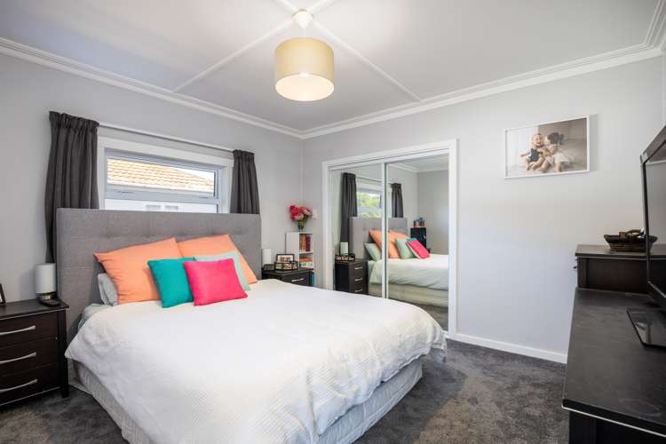 190 Seaview Road Westown_10