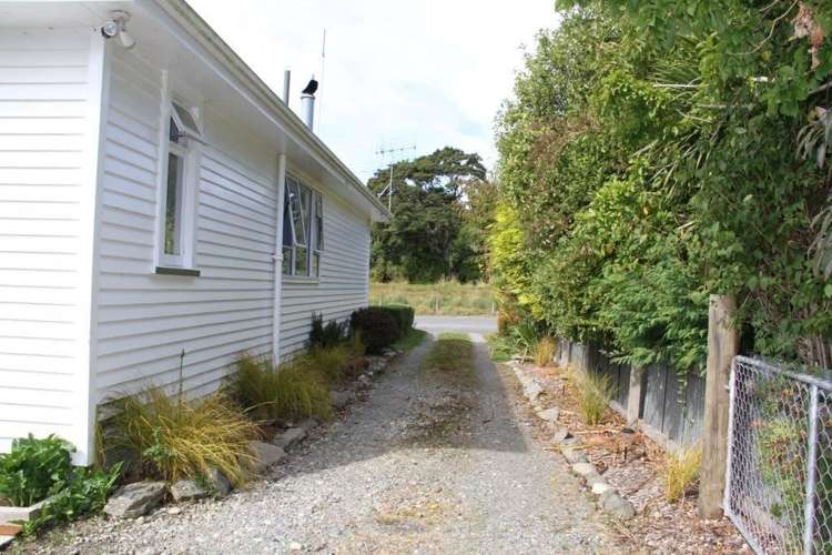 6 Erskine Street Tuatapere_19