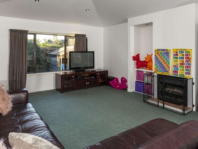 30 Cholmondeley Crescent Whitianga_3