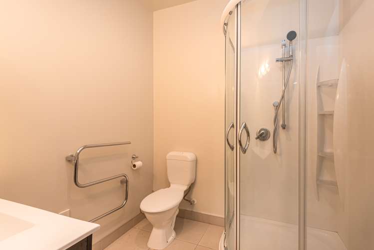 2/14 Moa Place Christchurch Central_12