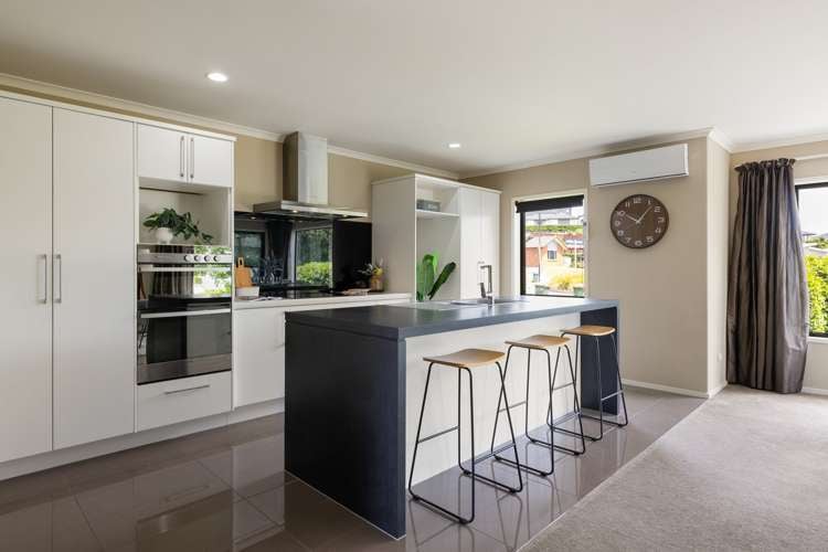 5 & 5A Denham Court Flagstaff_8